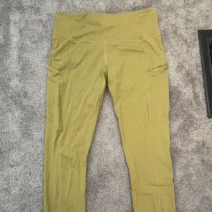 Lululemon wunder unders